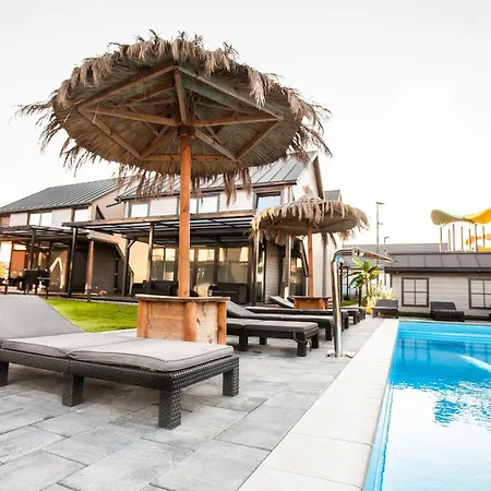 Royal Palm Semesterbostad Mielno (Koszalin)