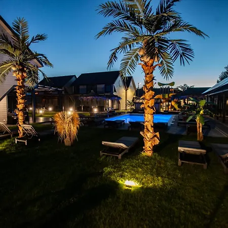 Semesterbostad Royal Palm Mielno (Koszalin)